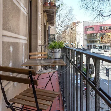Comfortable Stay Near Sagrada Familia-3